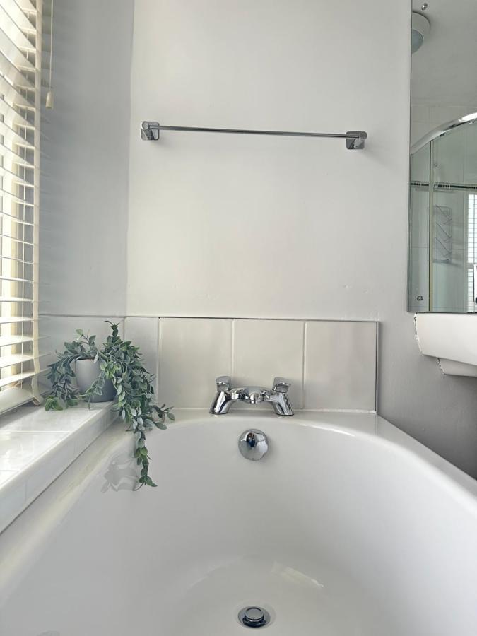 1 The Croft Villa คอกเคอร์เมาท์ ภายนอก รูปภาพ